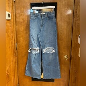 Vibrant MIU Distressed Wide Leg Jeans Size 9 (W28) NWT